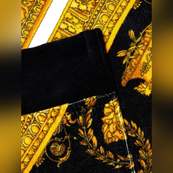 SOLD New Versace I Heart Baroque cotten terry Bathrobe in gold size large RARE - Picture 8 of 13